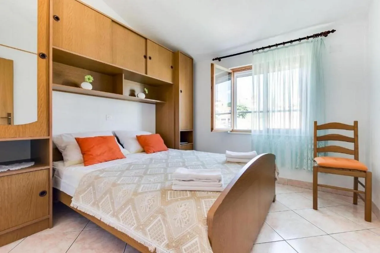 Apartments Prkacin Trogir