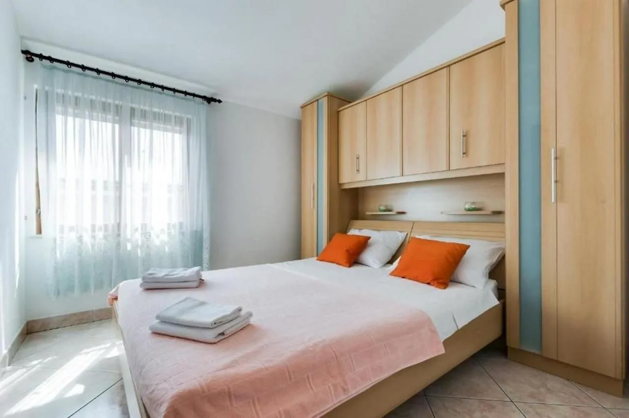 Apartments Prkacin Trogir 0*,  Croatia