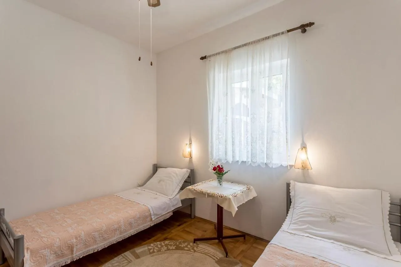 Apartments Prkacin Trogir