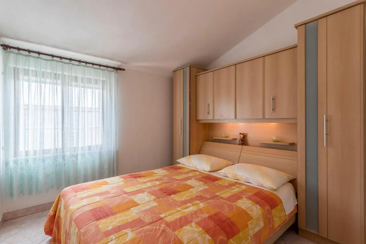 Apartments Prkacin Trogir