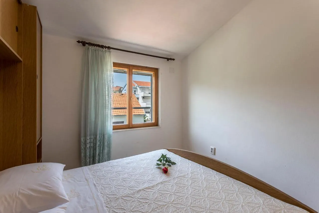 Apartments Prkacin Trogir