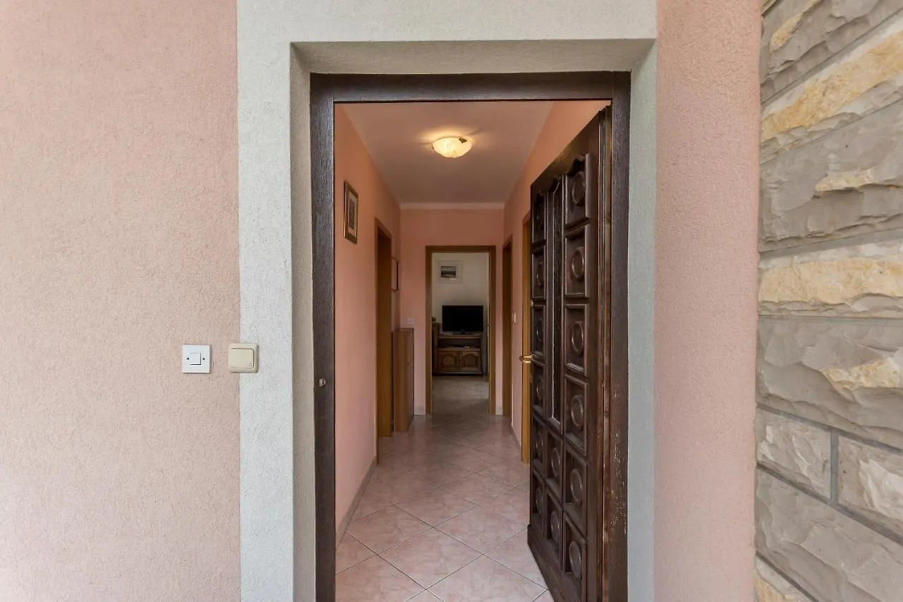 Apartments Prkacin Trogir
